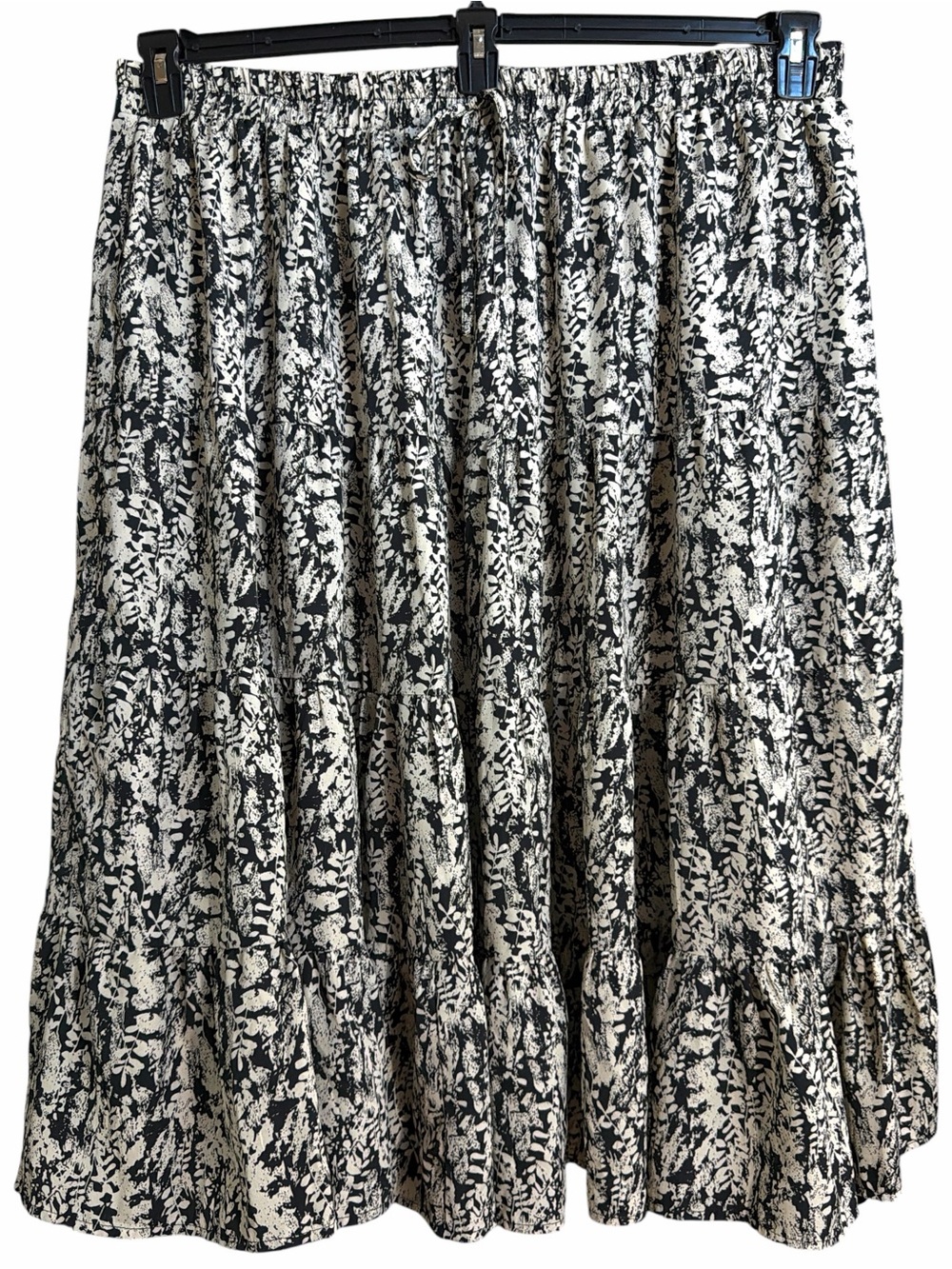Hayden Black & White Floral A-Line Tiered Skirt EC. Size 3X